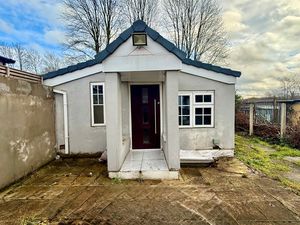 Photo 13- click for photo gallery